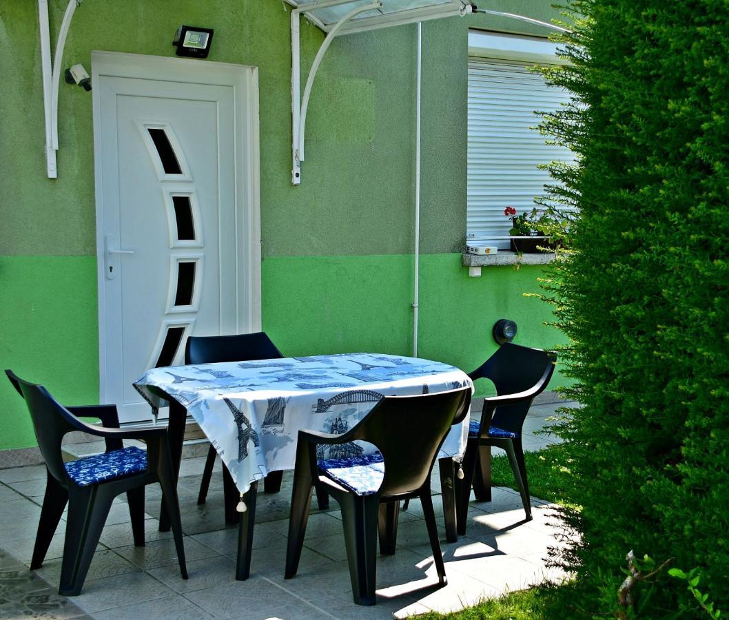 Tiszafa Vendeghaz Nagykanizsa Exterior photo